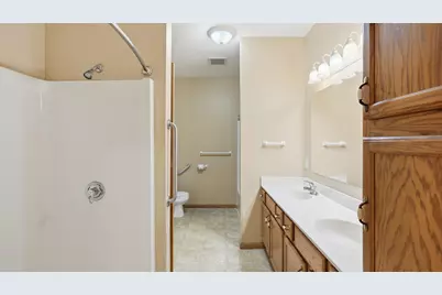 809 Dublin Court, Mankato, MN 56001 - Photo 16