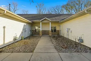 809 Dublin Ct, Mankato, MN 56001 - Photo 2