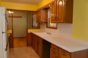 1108 Hawthorn St, Red Wing, MN 55066 - Photo 12