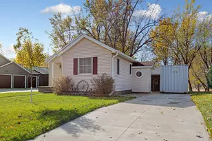 1269 River Rd, Windom, MN 56101 - Photo 4