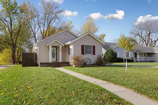 1269 River Rd, Windom, MN 56101 - Photo 2