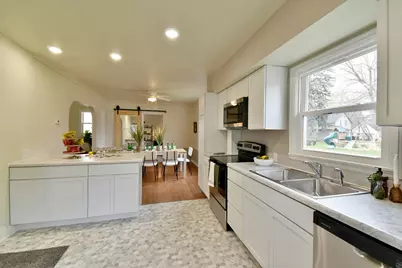 716 Maple Street, Alexandria, MN 56308 - Photo 20