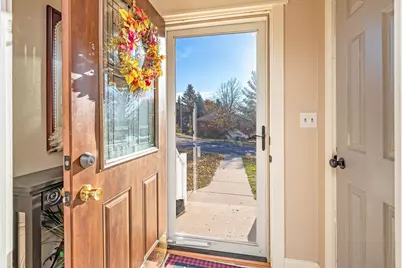 110 Circle Drive, Jackson, MN 56143 - Photo 2