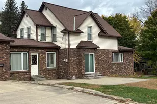 219 S 9th St, Montevideo, MN 56265 - Photo 2