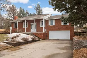 1101 Knob Hill Rd, Burnsville, MN 55337 - Photo 32