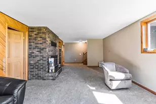 119 Tyler Ave NE, Bemidji, MN 56601 - Photo 18