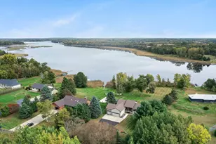 31883 Lakeway Dr NE, Cambridge, MN 55008 - Photo 6