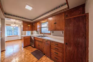 1633 Etna St, Saint Paul, MN 55106 - Photo 26