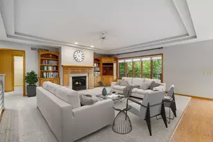 1511 16th Ave SW, Austin, MN 55912 - Photo 1