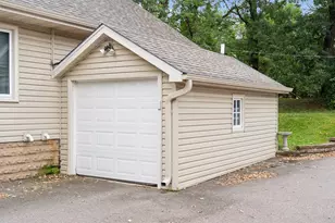 1644 Princeton Ave, Saint Louis Park, MN 55416 - Photo 6