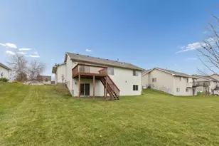 110 Summerfield Dr, Waverly, MN 55390 - Photo 28