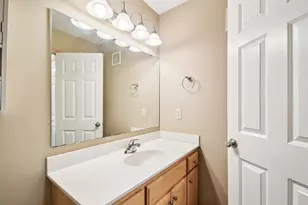 3114 Frontier Dr, Woodbury, MN 55129 - Photo 32