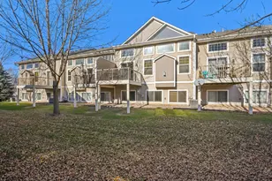 3114 Frontier Dr, Woodbury, MN 55129 - Photo 48