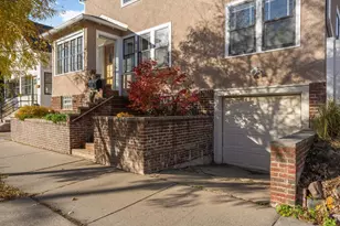 808 W 28th St, Minneapolis, MN 55408 - Photo 4