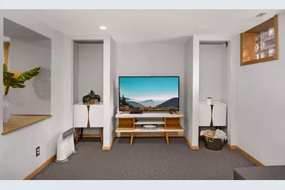 808 W 28th Street, Minneapolis, MN 55408 - Photo 32