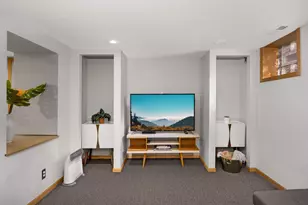 808 W 28th St, Minneapolis, MN 55408 - Photo 32