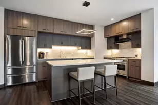 253 Lake Street E, Wayzata, MN 55391 - Photo 12