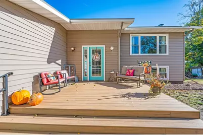 302 N Manyaska Street, Sherburn, MN 56171 - Photo 34