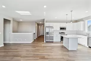 3149 Seminary Dr, New Brighton, MN 55112 - Photo 2