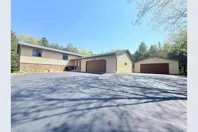 1069 Hunter Ridge, Hudson, WI 54016 - Photo 1