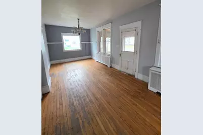 2023 6th Avenue E, Hibbing, MN 55746 - Photo 4