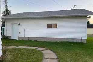 410 S Main St, Biwabik, MN 55708 - Photo 10