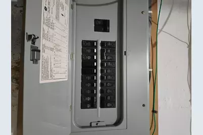 608 12th Street NE, Austin, MN 55912 - Photo 12