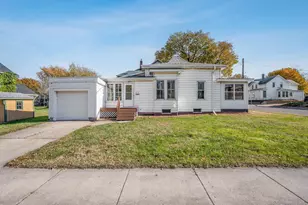 517 S Park St, Fairmont, MN 56031 - Photo 1