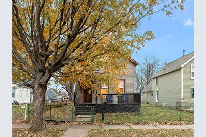 116 Sycamore Street E, Saint Paul, MN 55117 - Photo 2