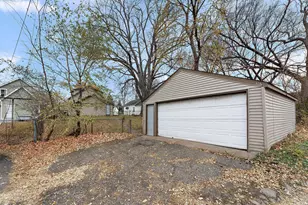 116 Sycamore St E, Saint Paul, MN 55117 - Photo 4