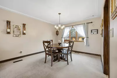 21 35th Avenue NE, Fargo, ND 58102 - Photo 8