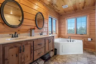 13745 Panola Dr, Lindstrom, MN 55045 - Photo 12