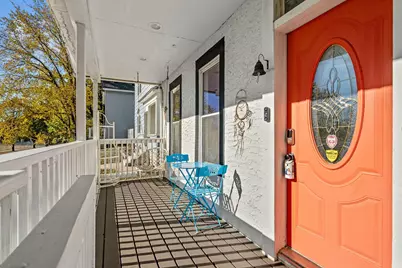 27 Magnolia Avenue E, Saint Paul, MN 55117 - Photo 2