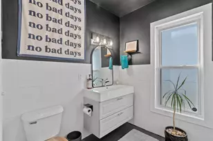 27 Magnolia Ave E, Saint Paul, MN 55117 - Photo 12