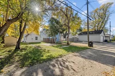 27 Magnolia Avenue E, Saint Paul, MN 55117 - Photo 22