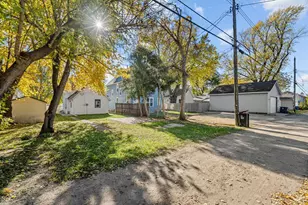 27 Magnolia Ave E, Saint Paul, MN 55117 - Photo 22