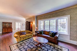 490 Summit Ave, Saint Paul, MN 55102 - Photo 20