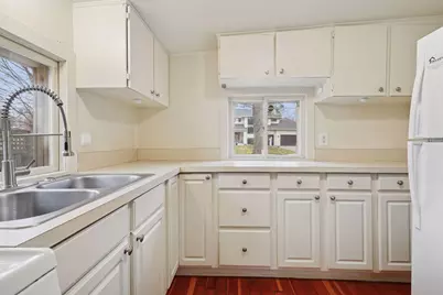 18965 Lake Avenue, Deephaven, MN 55391 - Photo 8