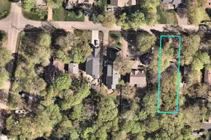 18965 Lake Ave, Deephaven, MN 55391 - Photo 2