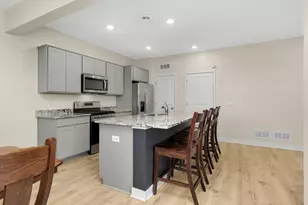 12714 Erskin St NE, Blaine, MN 55449 - Photo 6