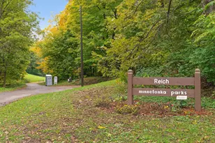 18701 South Ln, Minnetonka, MN 55345 - Photo 30