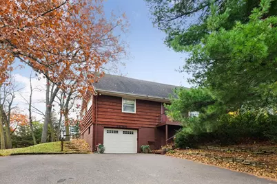 18701 South Lane, Minnetonka, MN 55345 - Photo 2