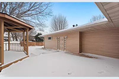 645 Dugdale Avenue, Worthington, MN 56187 - Photo 50