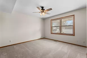 645 Dugdale Ave, Worthington, MN 56187 - Photo 22