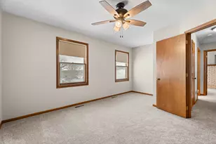 645 Dugdale Ave, Worthington, MN 56187 - Photo 36