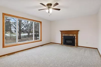 2423 Mailand Road E, Maplewood, MN 55119 - Photo 18