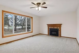 2423 Mailand Rd E, Maplewood, MN 55119 - Photo 18