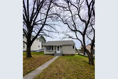 404 N Norman Avenue, Eveleth, MN 55734 - Photo 1