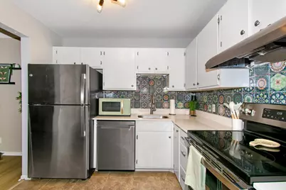 5627 Green Circle Drive #208, Hopkins, MN 55343 - Photo 2