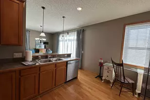 15575 Early Bird Cir, Apple Valley, MN 55124 - Photo 14